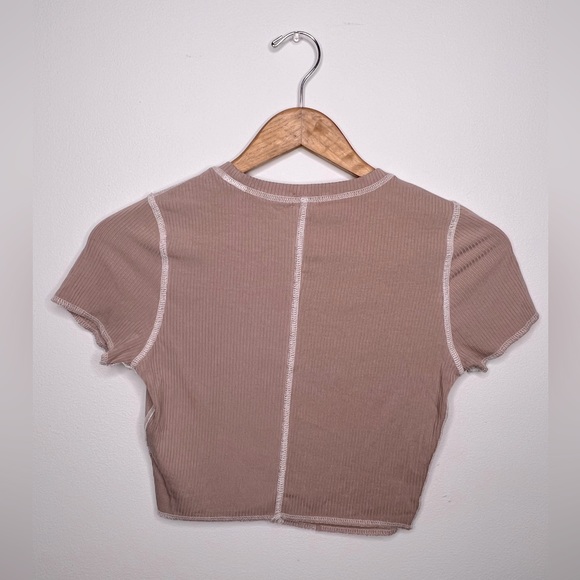 Garage Clothing Exposed Seams Stormi Tee in Tan - Picture 3 of 3